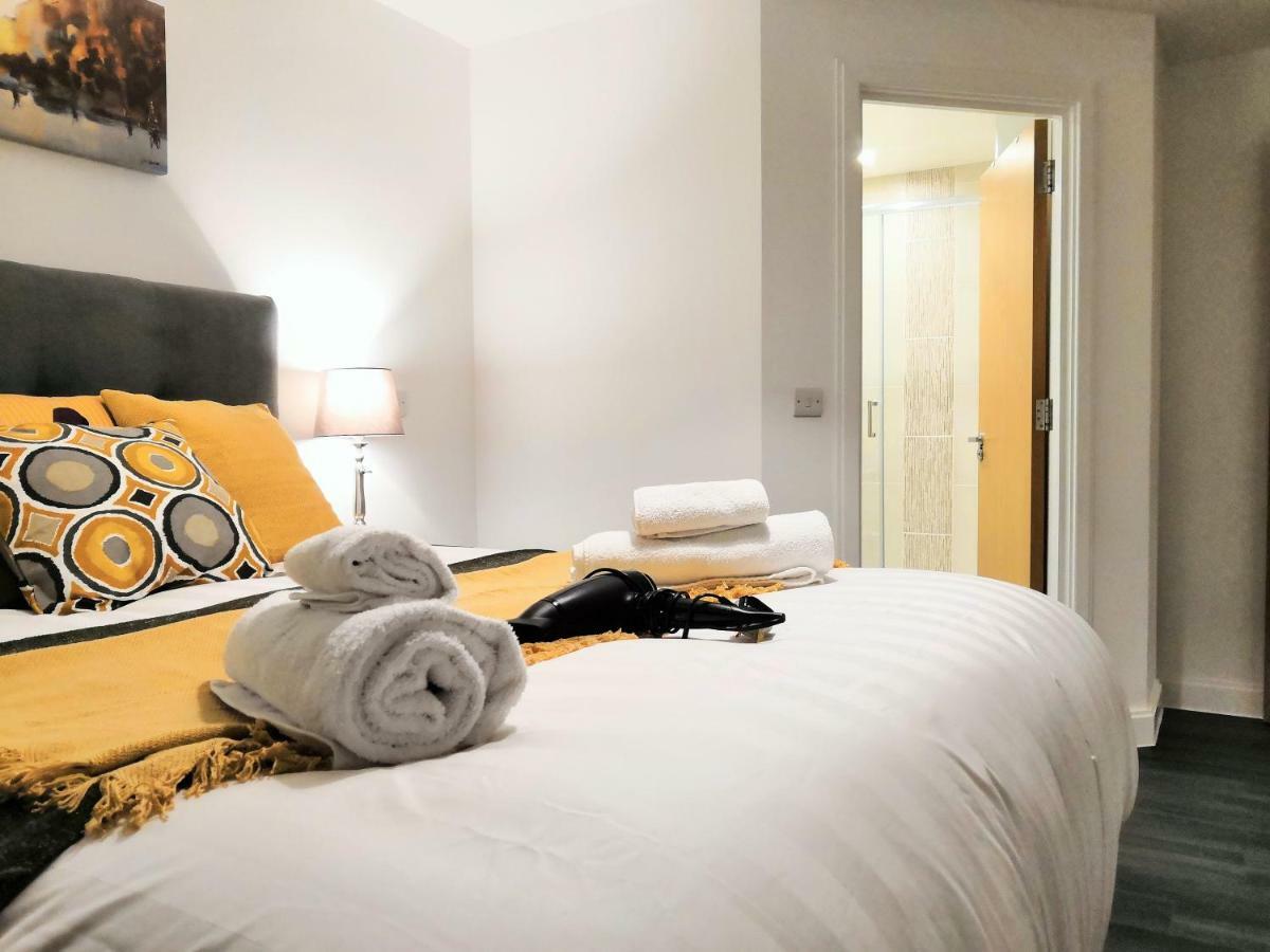 Apartment Comfy Center At Inge Street By Hf Group Birmingham